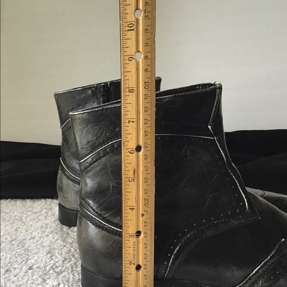 Men’s Boots Size 10.5. Men’s Short Black Boots. - Picture 7 of 13